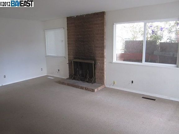 2nd image of 635 31st St