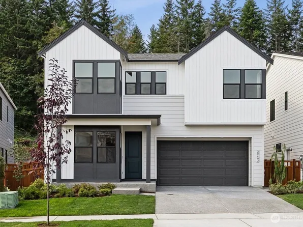 20402 154th Street E #4, Bonney Lake, WA 98391