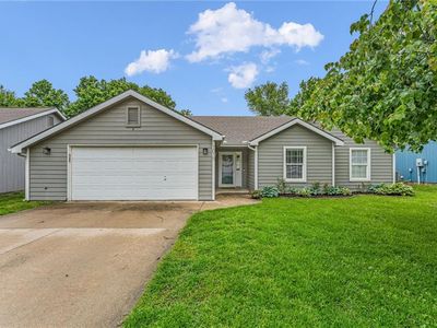 1010 Home Cir, Lawrence, KS, 66046