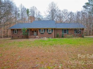 217 Jaycee Dr, Catawba, SC 29704