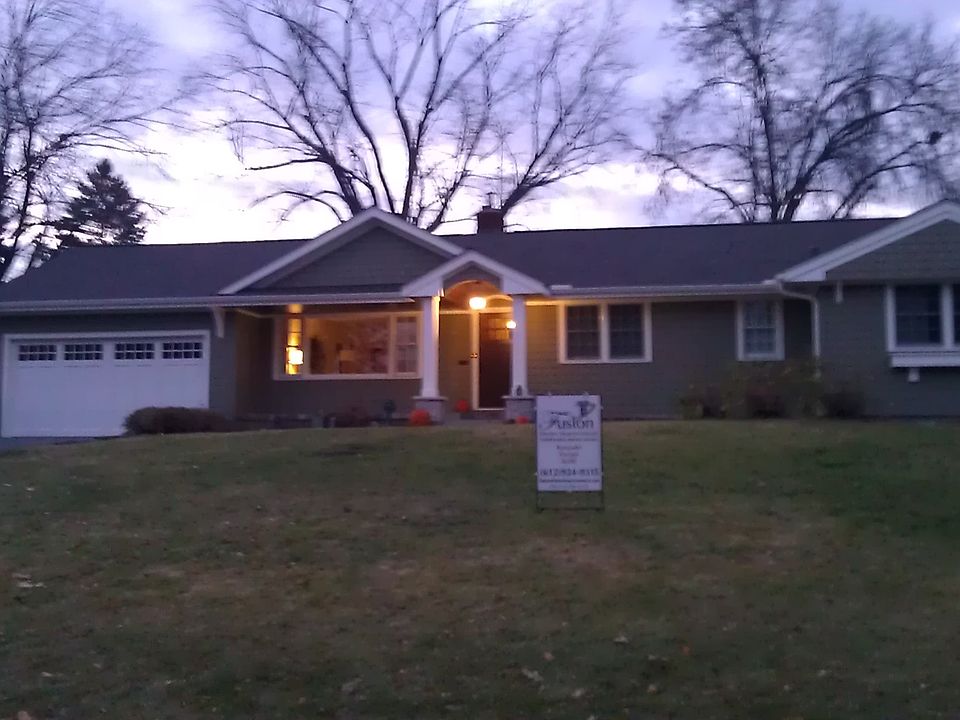 2nd image of 4401 Dunberry Ln