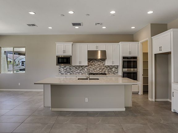 Kitchen with spacious island