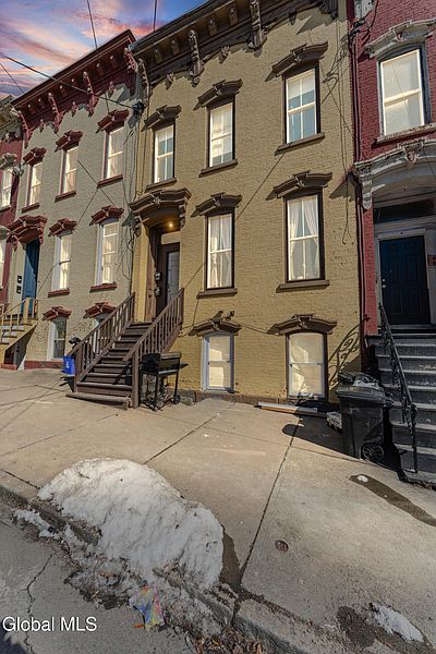 2nd image of 5 Myrtle Avenue
