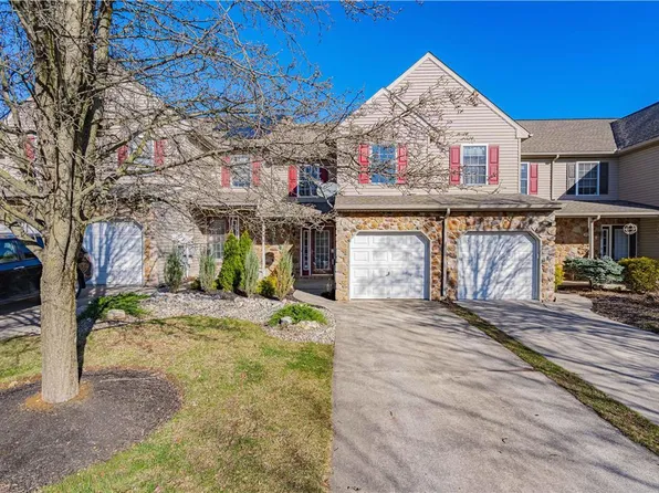 8167 Heritage Dr, Alburtis, PA 18011