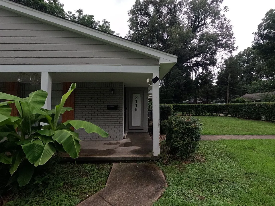 3115 Carnes Ave