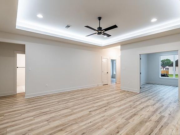 5th image of 15 Denali Ln