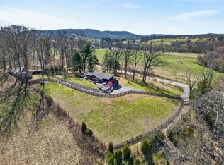 719 Monterey Hwy, Livingston, TN 38570