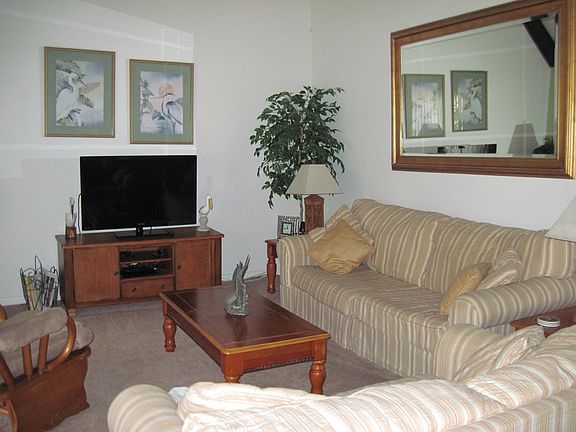 2nd image of 274 N. Driftwood Bay #43D