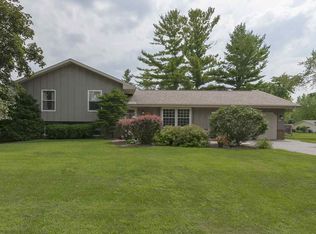 5321 John St, Larsen, WI 54947