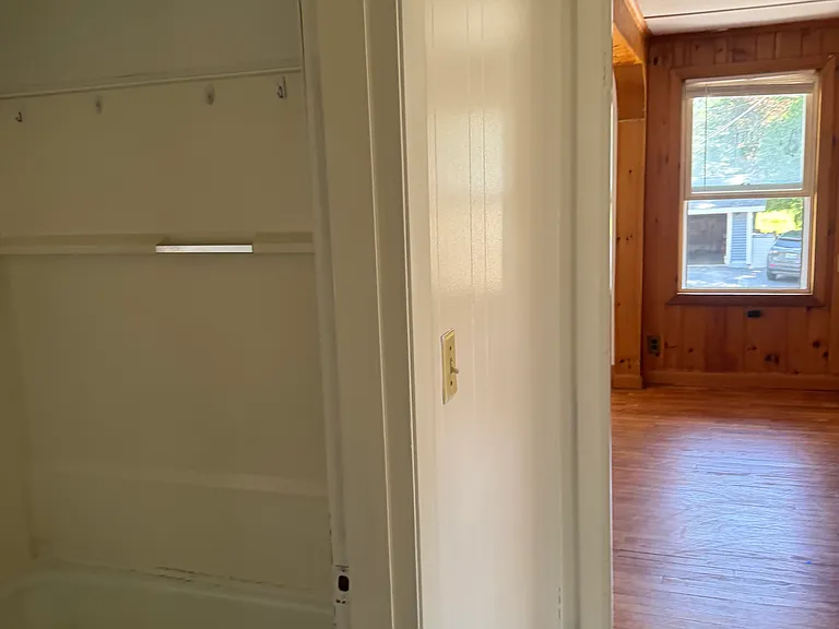21 Zoar St #2 — Photo 3