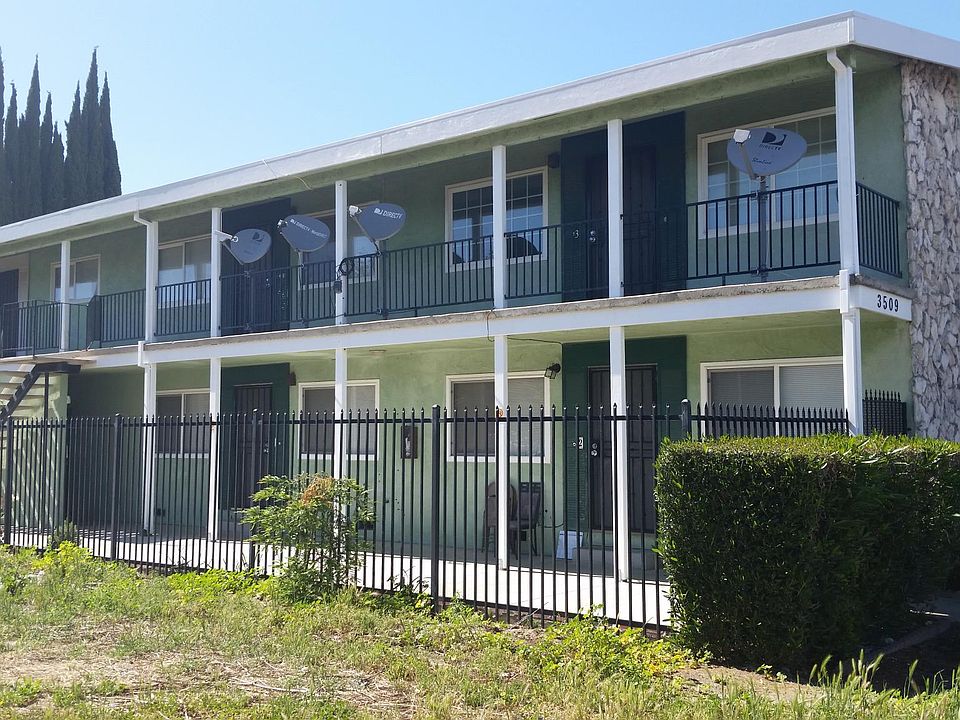 1st image of 3509 Fairview Dr APT 4