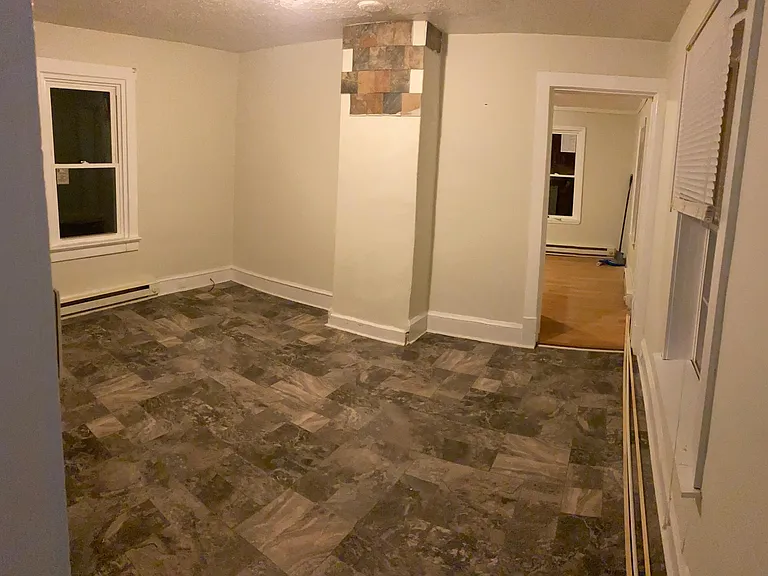 125 S Valley St — Photo 8