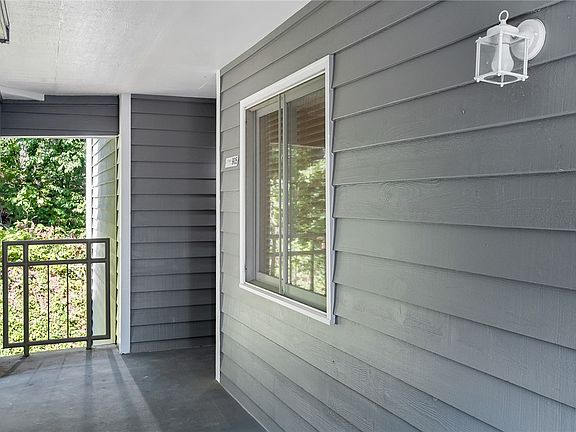 4th image of 905 Northlake Dr