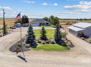 27726 Cemetery Rd, Middleton, ID 83644