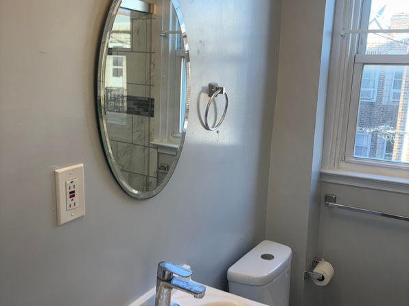 2015 E Sanger St FLOOR 2