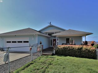 760 Prefontaine Dr, Coos Bay, OR