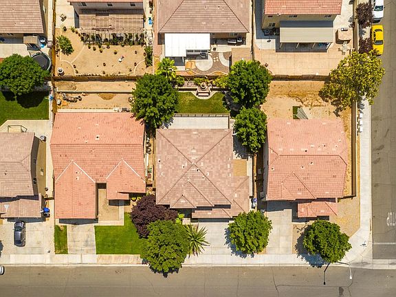 5th image of 13765 Colorado Ln
