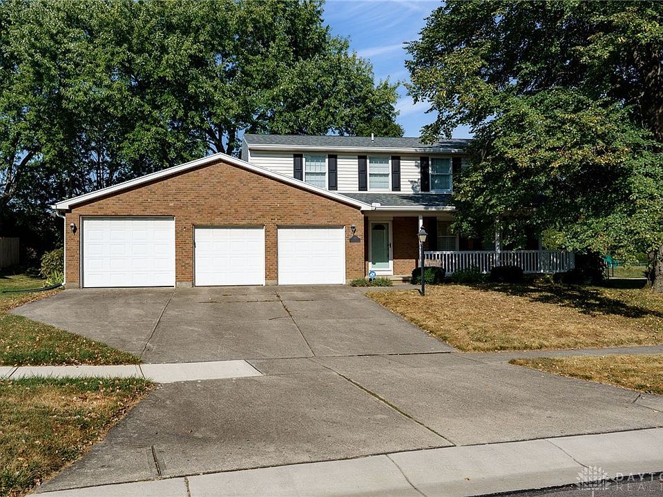 1st image of 389 Allanhurst Ave