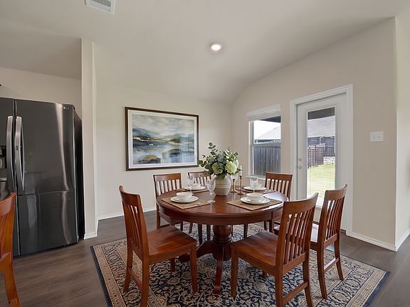 3rd image of 1311 Emi Kate Ln