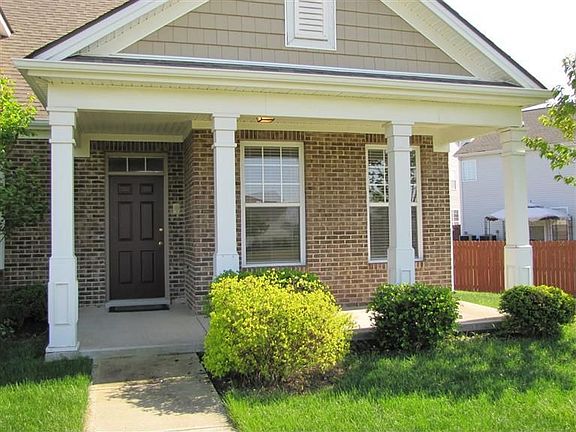 3rd image of 156 Hays Blvd