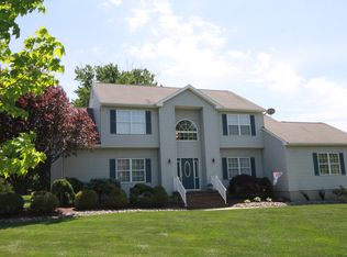 14 Gerson Rd, Robbinsville, NJ 08691