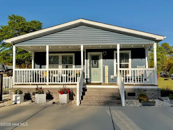 1617 Gate 1 Drive SW, Ocean Isle Beach, NC 28469