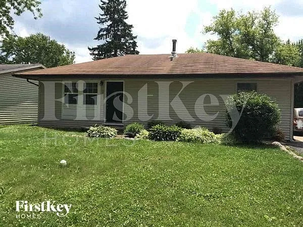 1605 Seminole Ln — Photo 1