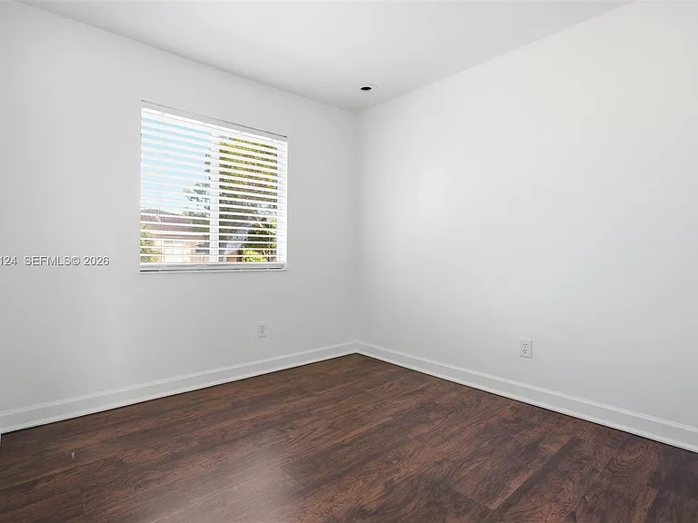 17530 SW 139th Ct — Photo 22