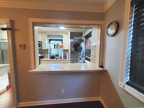 5th image of 157-61 17th Ave
