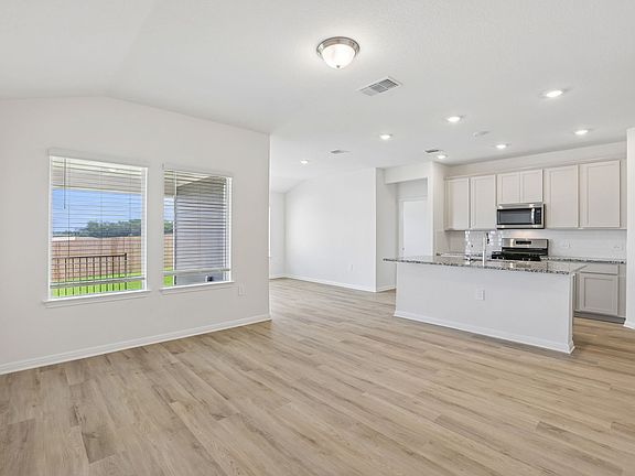 The Briscoe 820 Floorplan