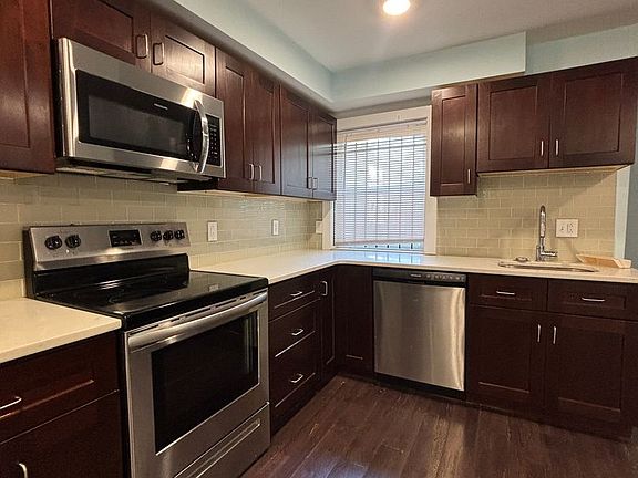 3rd image of 1609 N Sydenham St #A