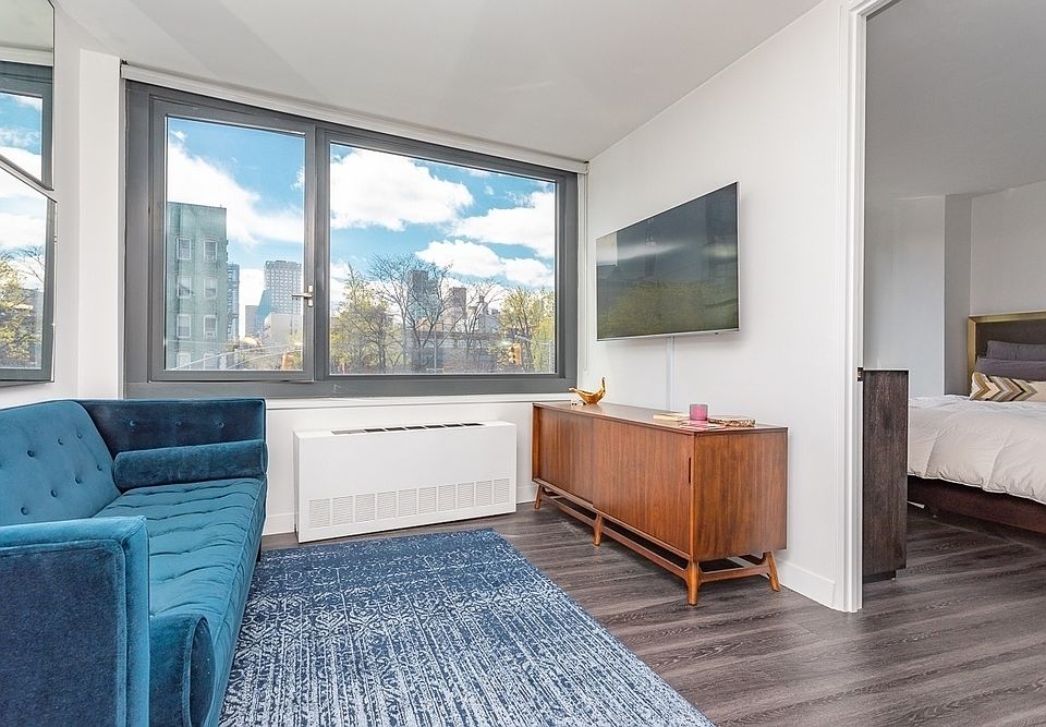 1st image of 250 E Houston St APT 2E