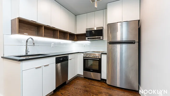 Rented by Nooklyn NYC LLC | media 2