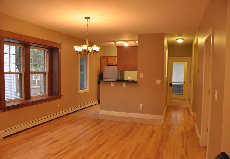 2515 Pleasant Ave #2 — Photo 3