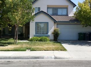 3215 W Avenue J2, Lancaster, CA 93536