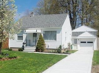 4261 Grove Ave, Willoughby, OH 44094