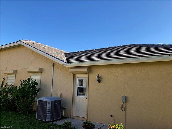 2nd image of 12740 Chartwell Dr