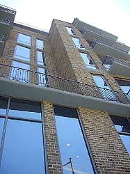 412 Kings Highway in Gravesend