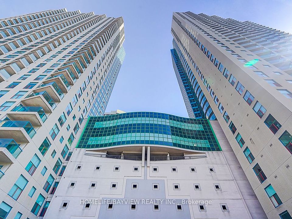 1st image of 99 Harbour Sq #3108