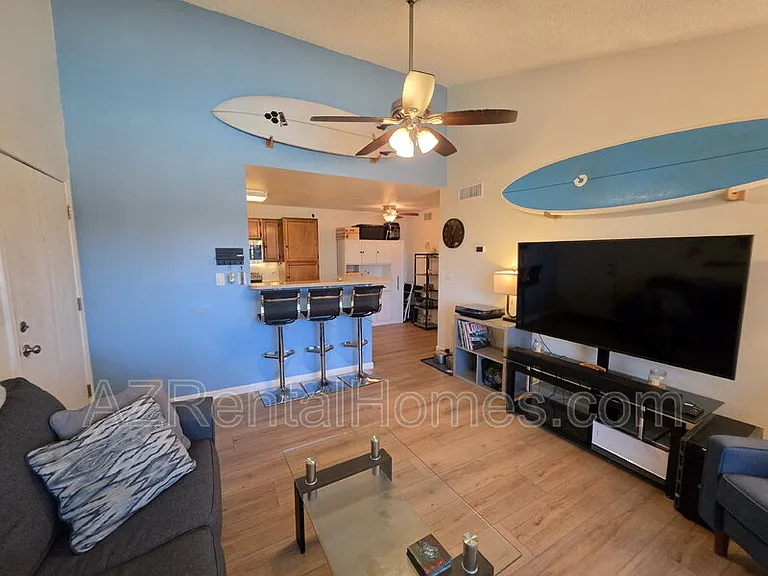 623 W Guadalupe Rd #270 — Photo 2