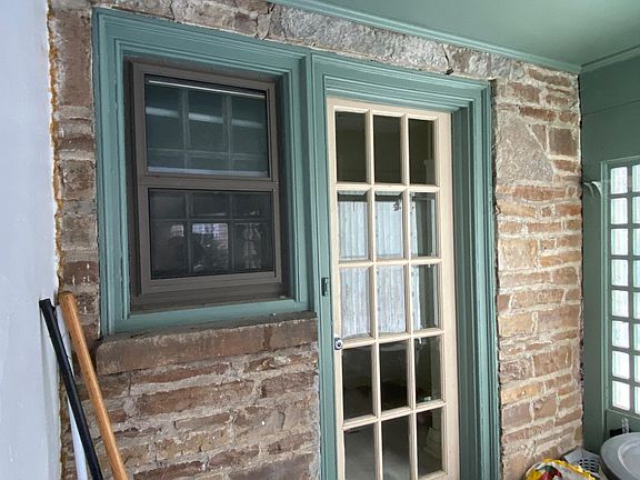 Covered doorway.