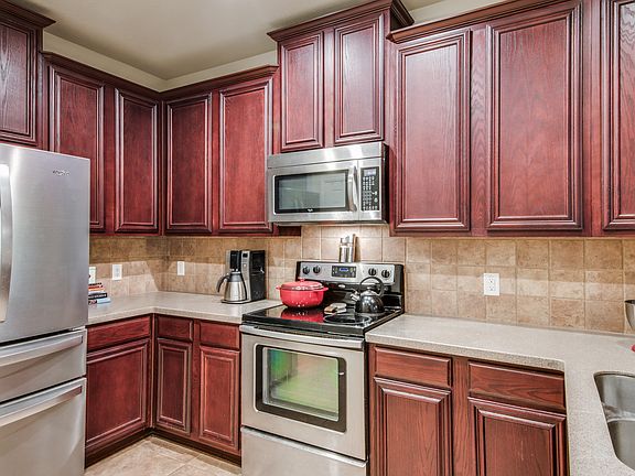 5th image of 3061 Peyton Brook Dr
