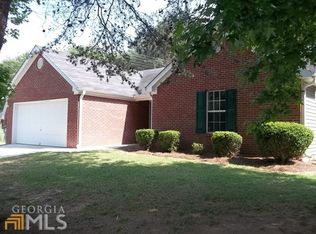 122 Elmwood Dr, Hampton, GA 30228