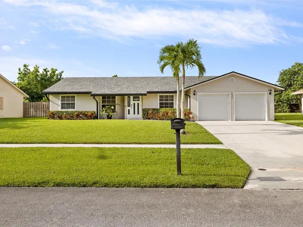 238 Bilbao Street, Royal Palm Beach, FL 33411