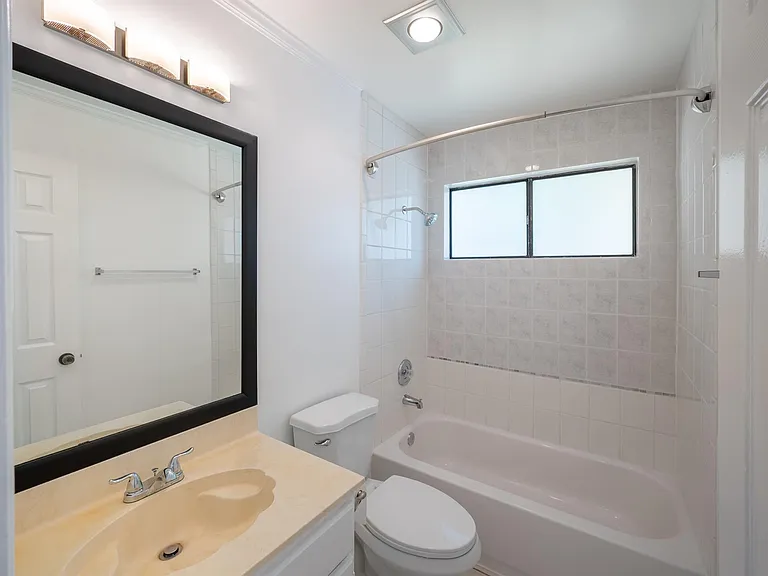 1601 Primrose Trl — Photo 13
