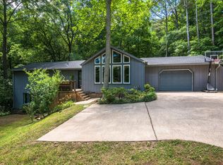 4049 Beverly Hills Dr, Pegram, TN 37143