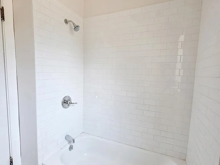 3636 W Iowa St #1R — Photo 5