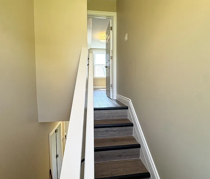 1290 Laurendeau Ave — Photo 29