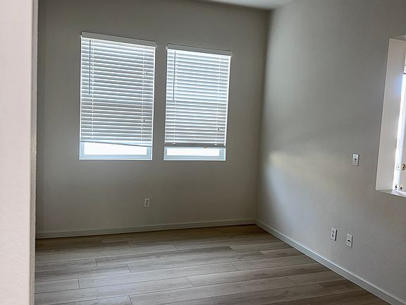 5th image of 9274 Rising Creek Way