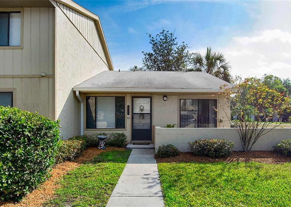 1st image of 9015 Pebble Creek Dr #9015